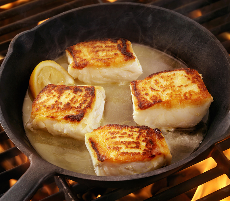 https://www.atcoblueflamekitchen.com/content/dam/web/atco-blue-flame-kitchen/recipes-menus/recipes/cast-iron-seared-halibut-rdetail.jpg